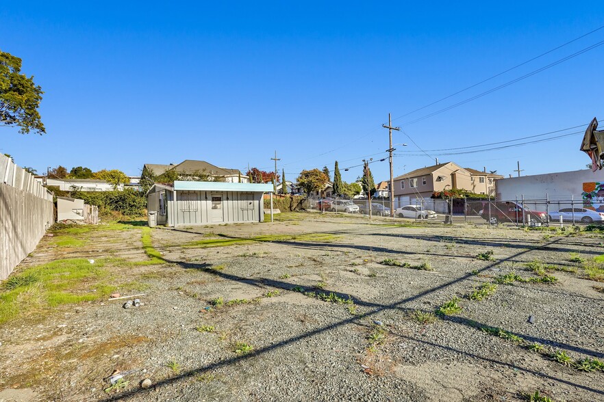 More Photos Of 4134 Foothill Blvd, Oakland Land For Sale