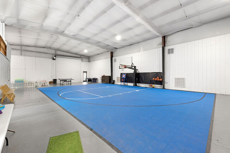 More Photos Of 10360 AL-227, Albertville Specialty For Sale