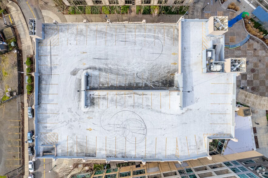 More Photos Of 12655 SW Millikan Way, Beaverton Parking Garage For Lease