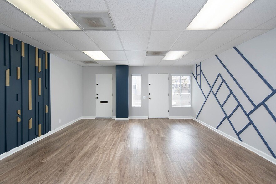 More Photos Of 7433 Herschel Ave, La Jolla Medical For Lease