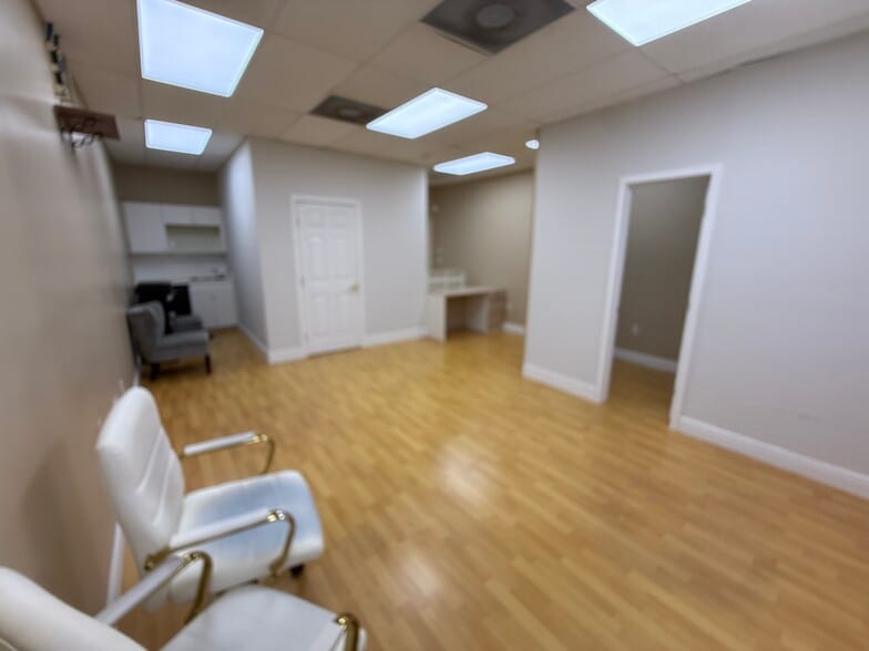 More Photos Of 12905 SW 132nd St, Miami Industrial For Lease