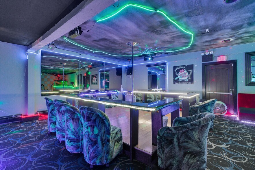 More Photos Of 205 Snyders Corner Rd, Wynantskill Lodge Meeting Hall For Sale