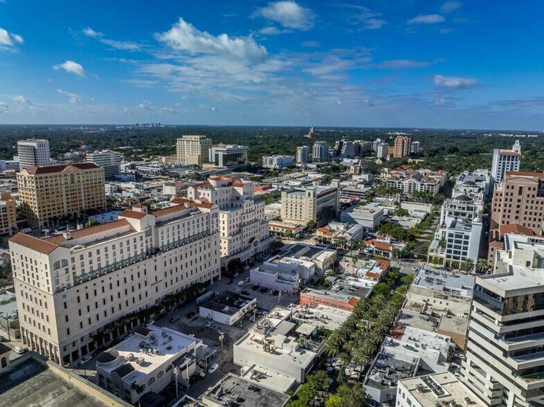 More Photos Of 1610 Salzedo St, Coral Gables Apartments For Sale