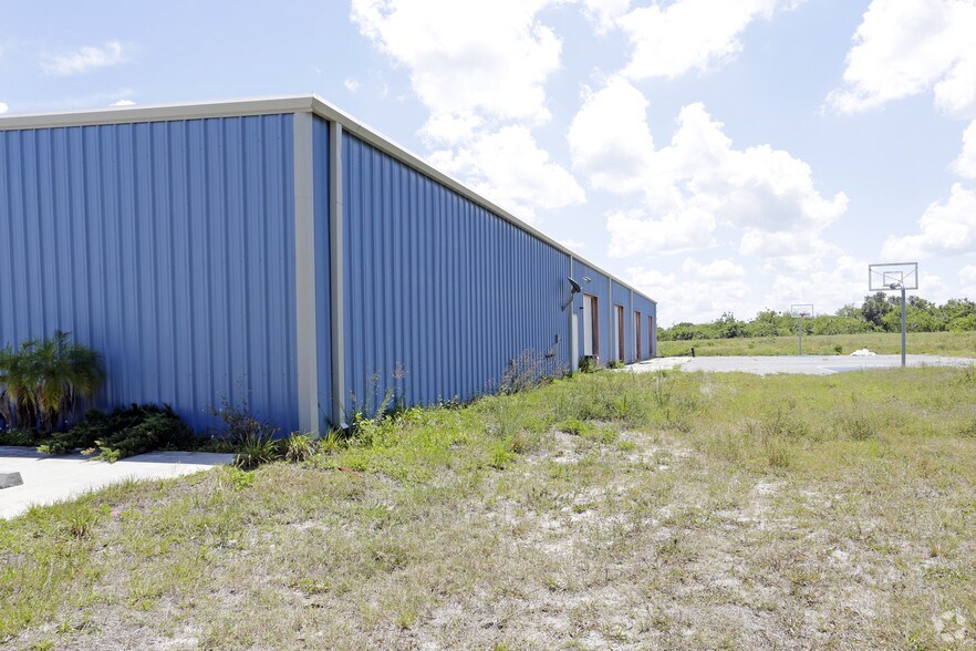 More Photos Of 2551 Taylor Rd, Punta Gorda Warehouse For Sale