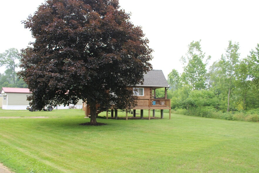 More Photos Of 47 S Genesee St, Fillmore Manufactured Housing Mobile Home Park For Sale