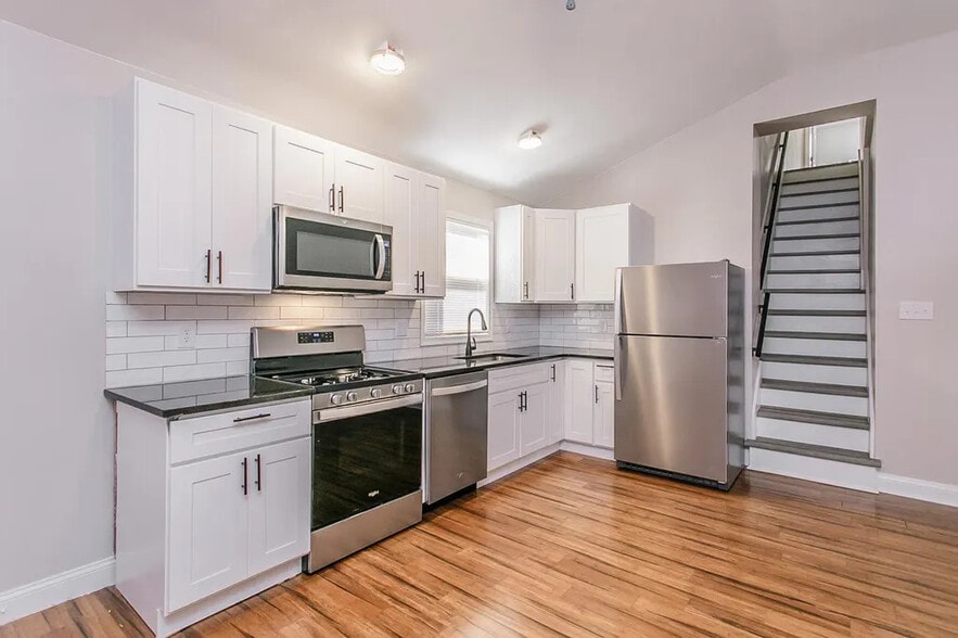 More Photos Of 237 Franklin Ave, Phoenixville Apartments For Sale