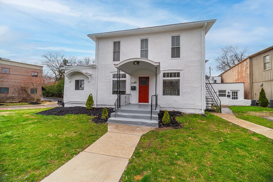 More Photos Of 16-20 W Park St, Westerville Apartments For Sale