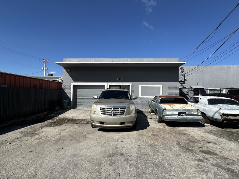 More Photos Of 2220 SW 60th Ter, Miramar Manufacturing For Sale