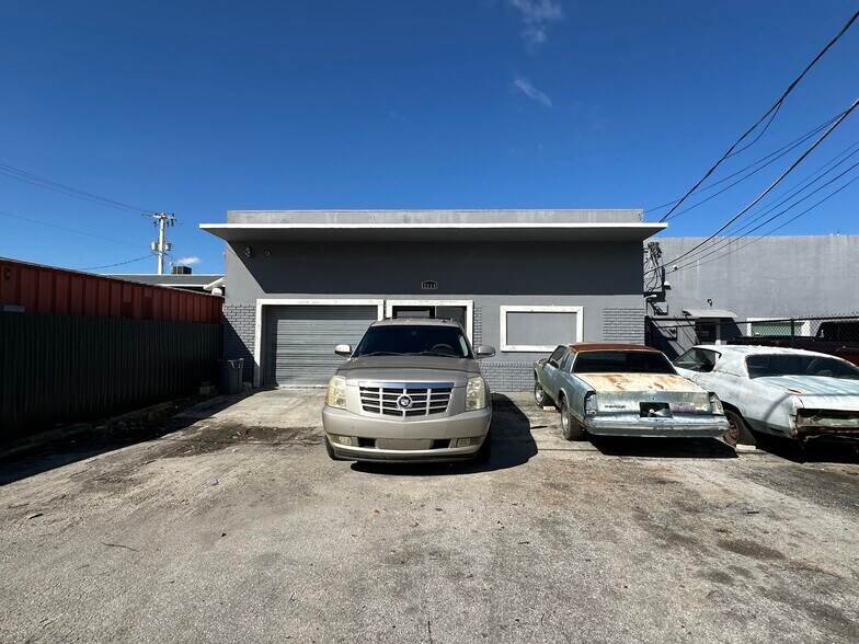 More Photos Of 2220 SW 60th Ter, Miramar Manufacturing For Sale