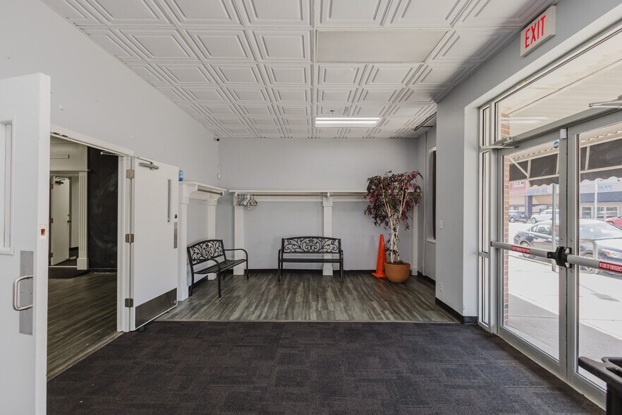 More Photos Of 724 N Main St, Newton Storefront For Sale