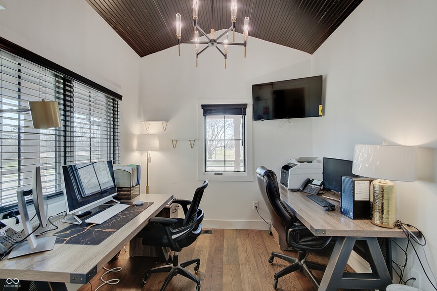 More Photos Of 1506 W Smith Valley Rd, Greenwood Office For Lease