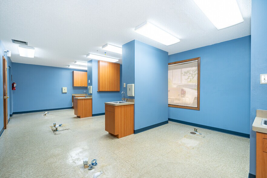 More Photos Of 13330 W Colonial Dr, Winter Garden Medical For Lease