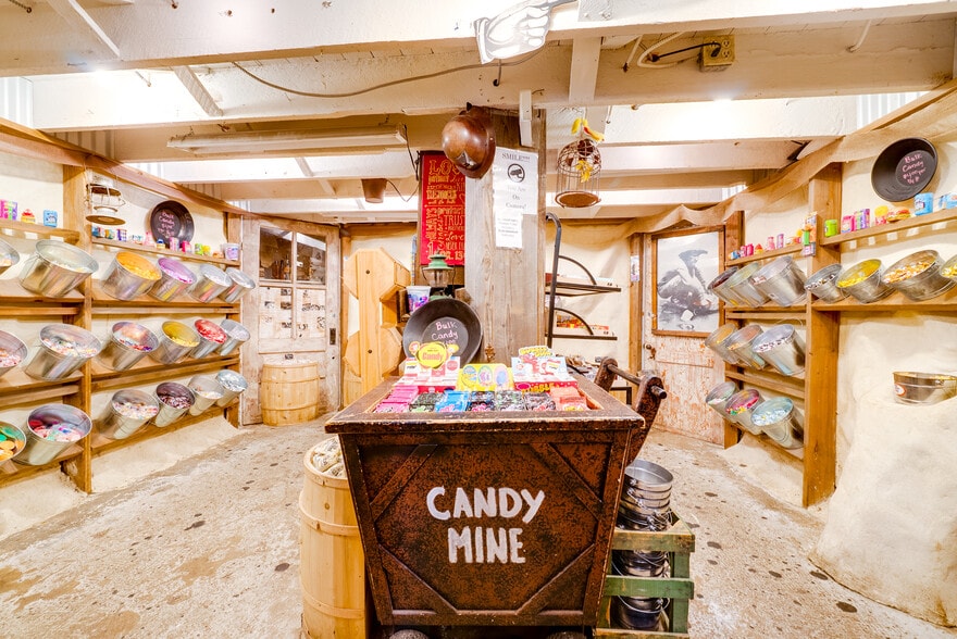 More Photos Of 2130-2134 Main St, Julian Storefront For Sale