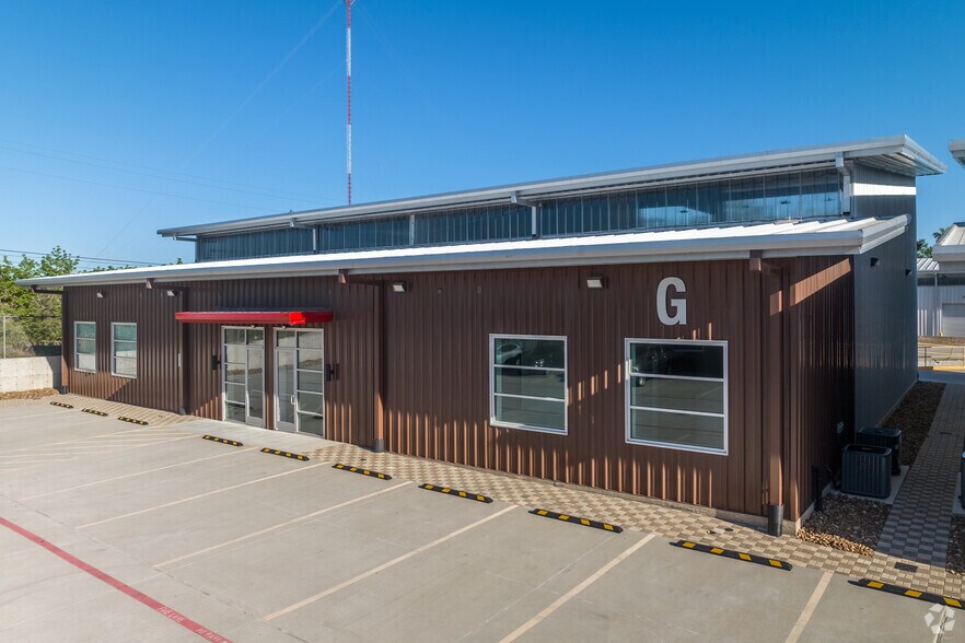 More Photos Of 331 Corporate Wood Dr, Magnolia Unknown For Sale