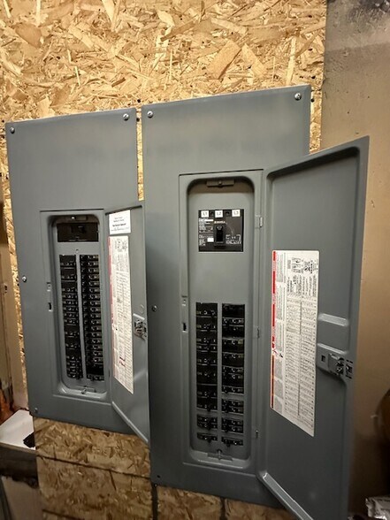 More Photos Of 144 E Huron St, Bad Axe Storefront For Sale