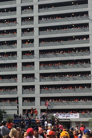 More Photos Of 312 Main St, Houston Restaurant For Lease