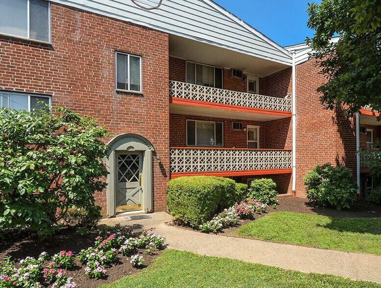 More Photos Of 6810 Martins Mill Rd, Philadelphia Apartments For Sale