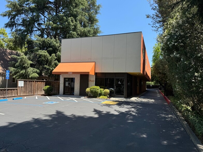 More Photos Of 1940 The Alameda, San Jose Office For Lease