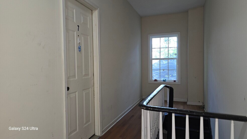 More Photos Of 311 Silver Pl, Knoxville Apartments For Sale