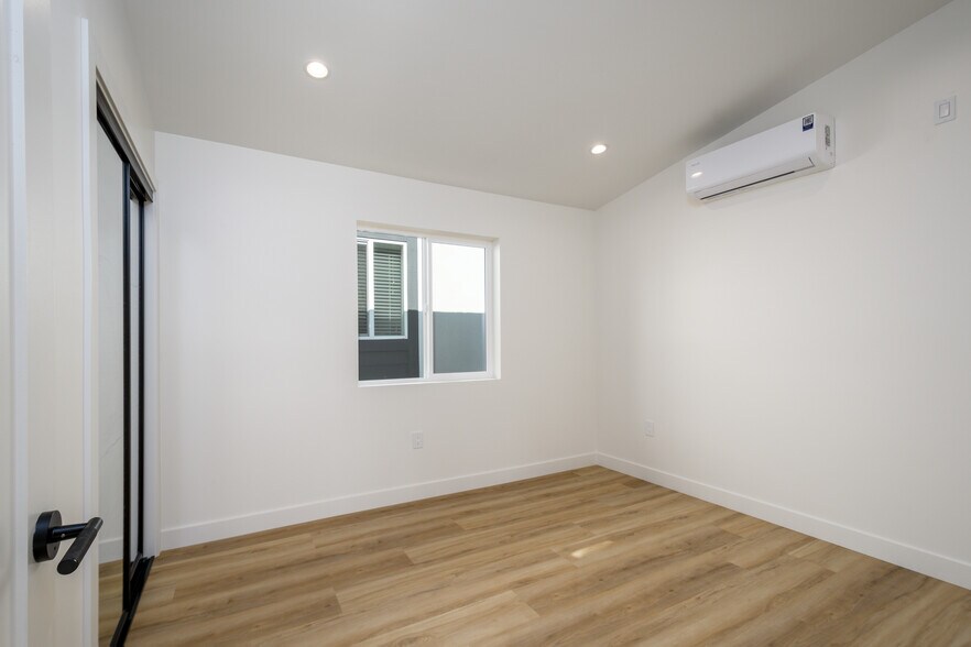 More Photos Of 5822 Gage Ave, Bell Gardens Apartments For Sale