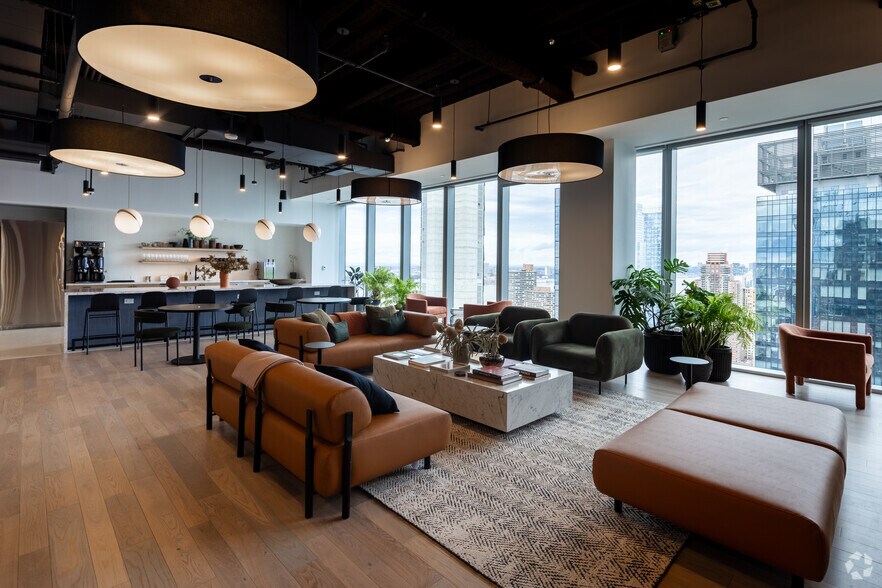 Photo of 24th Floor Ste 