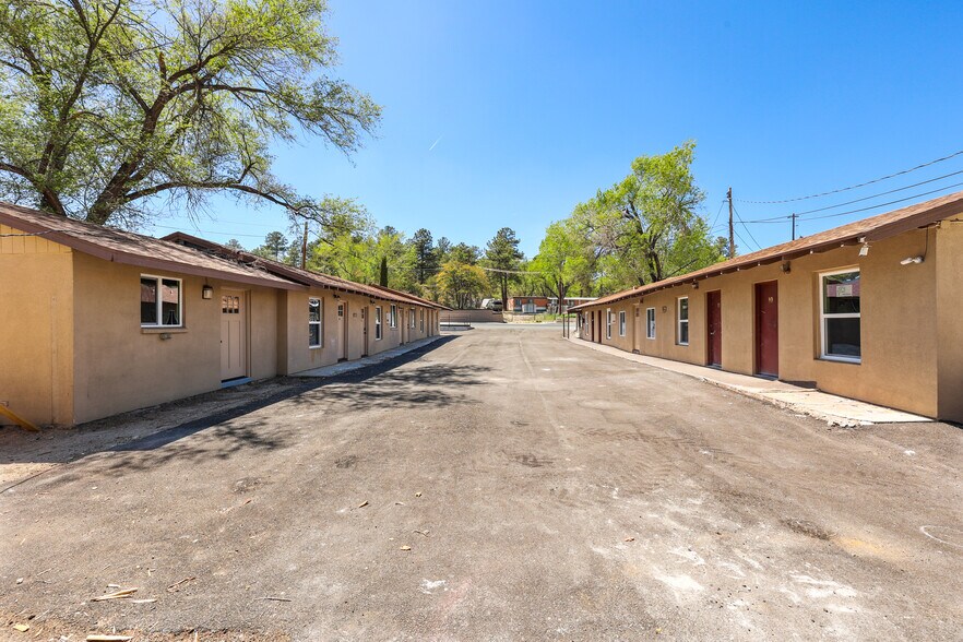 More Photos Of 805 White Spar Rd, Prescott Hospitality For Sale