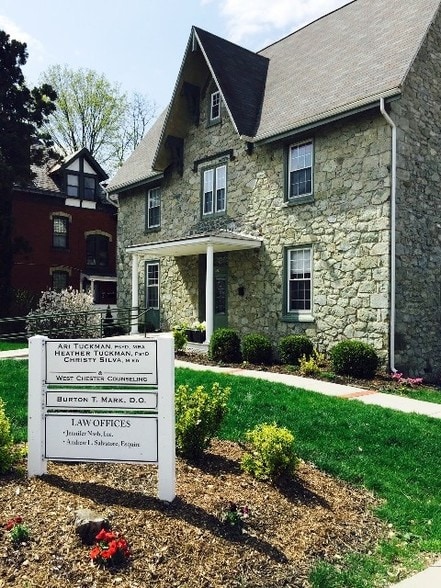 More Photos Of 203 W Chestnut St, West Chester Office For Lease