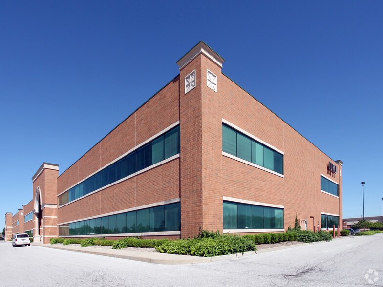 More Photos Of 533 E County Line Rd, Greenwood Medical For Lease