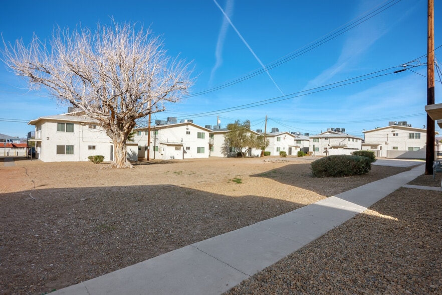 More Photos Of 730 Center St, Henderson Apartments For Sale