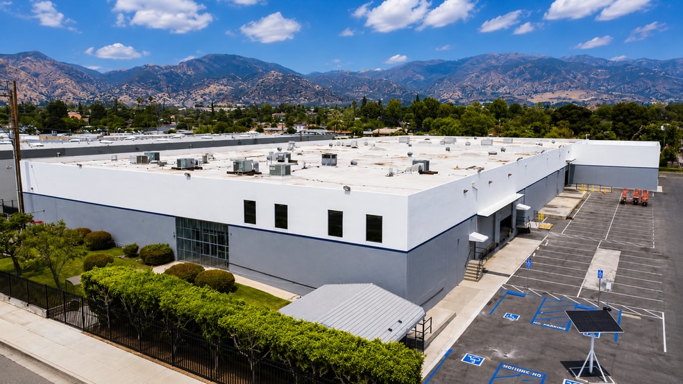 Primary Photo Of 12930 Bradley Ave, Sylmar Warehouse For Lease