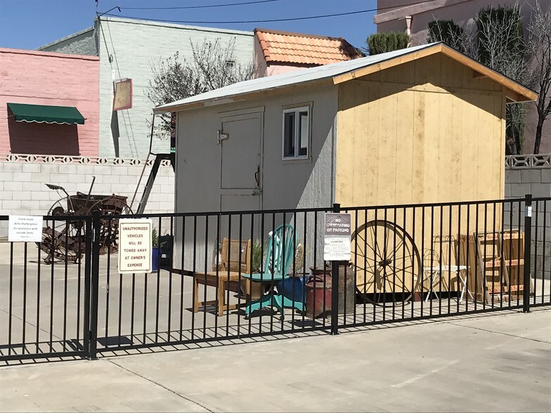 More Photos Of 1212 Wyoming St, Boulder City Storefront Retail Residential For Sale