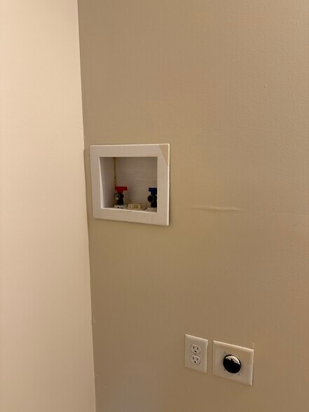 More Photos Of 7300-7310 Southside Dr, Louisville Apartments For Sale