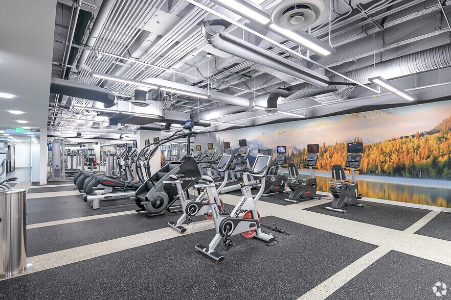 More Photos Of 3060 Peachtree Rd NW, Atlanta Office For Lease