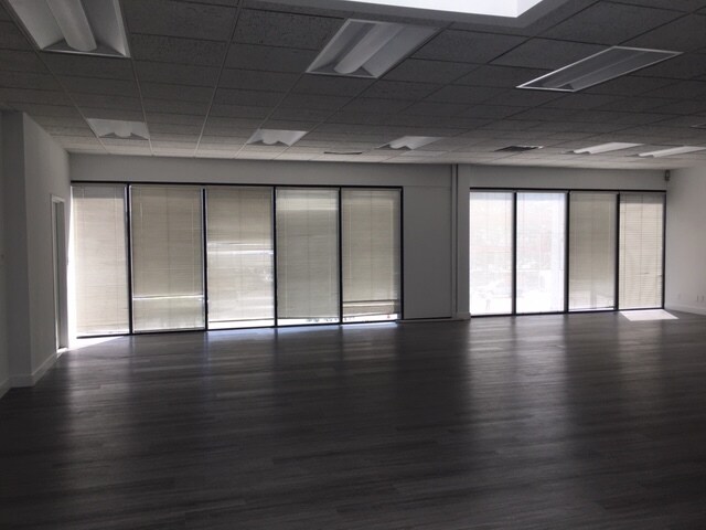 More Photos Of 3101 Ocean Park Blvd, Santa Monica Light Distribution For Lease