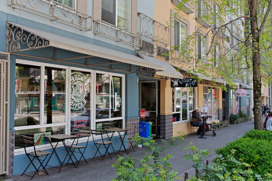 More Photos Of 2301 3rd Ave, Seattle Hotel For Sale