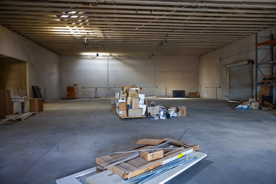 More Photos Of 1302 W Lincoln St, Phoenix Warehouse For Sale