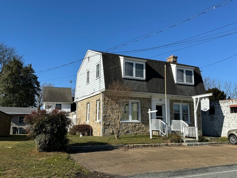 More Photos Of 169 Old Zion Rd, North East Office Residential For Sale