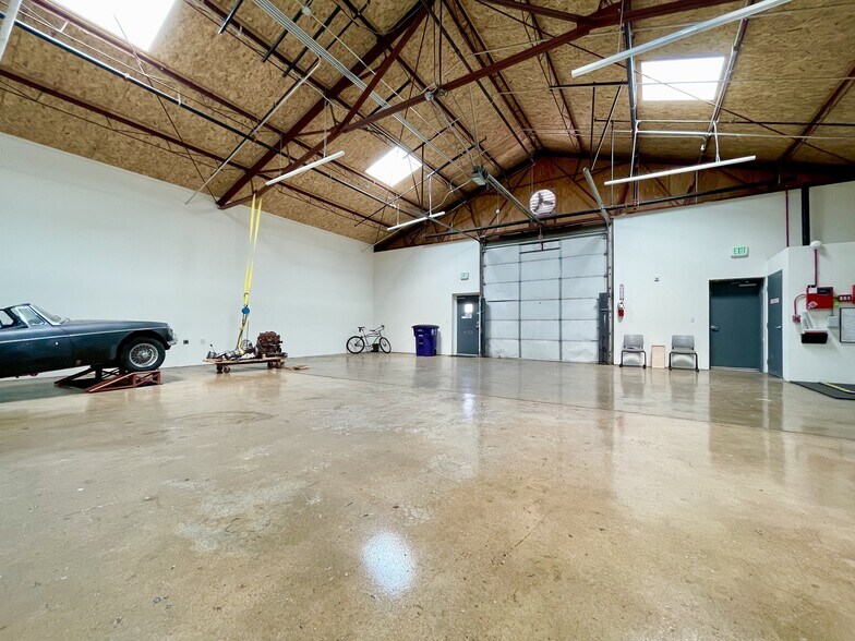 More Photos Of 3114 Larimer St, Denver Flex For Sale