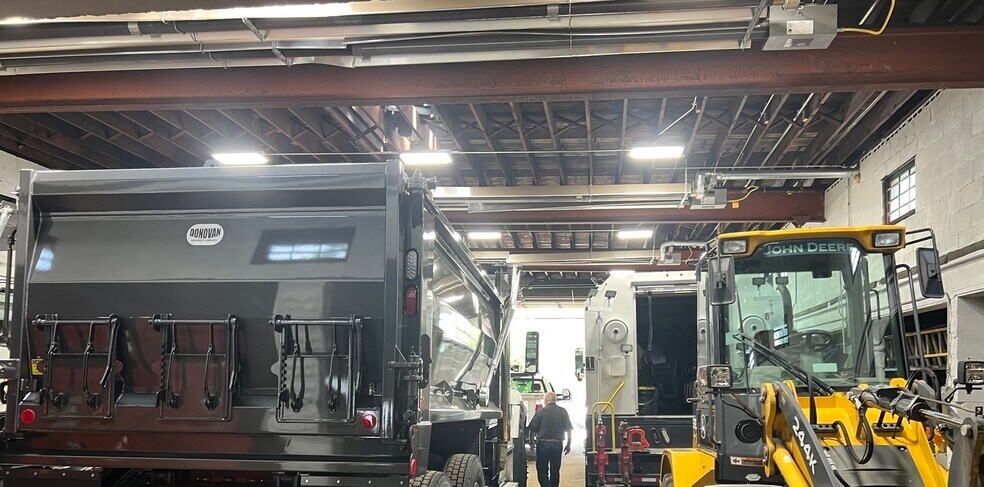 More Photos Of 16 Moreland St, Somerville Service For Sale