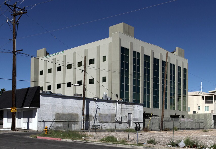 More Photos Of 823 S Las Vegas Blvd, Las Vegas Medical For Sale