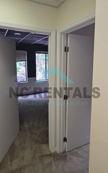More Photos Of 20 W Colony Pl, Durham Office For Lease