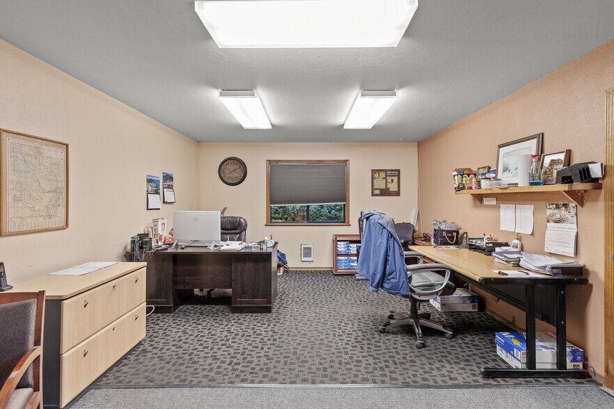 More Photos Of 919 N Corbin Rd, Post Falls Warehouse For Sale