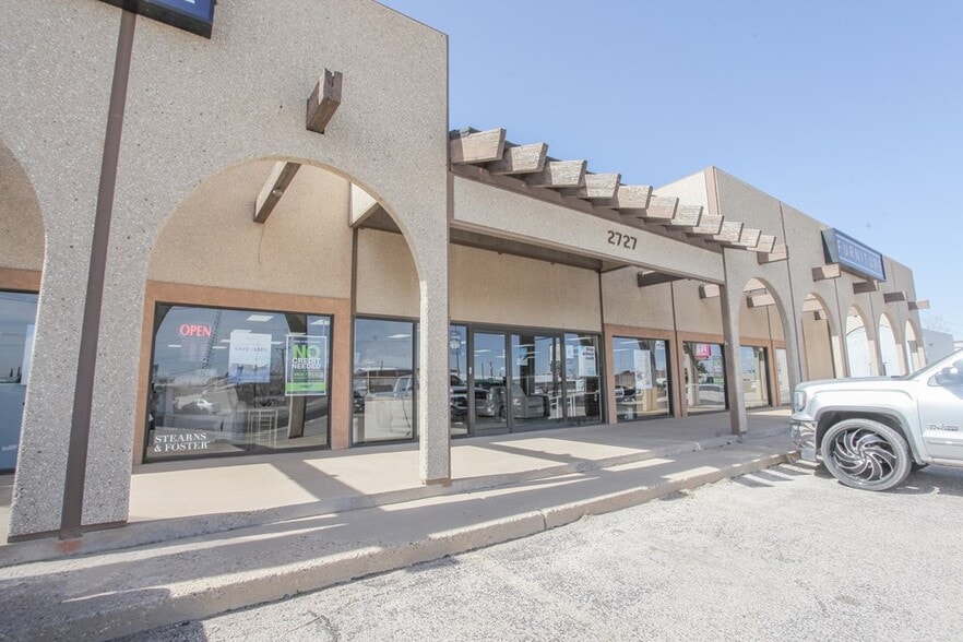 More Photos Of 2727 Andrews Hwy, Odessa General Retail For Sale