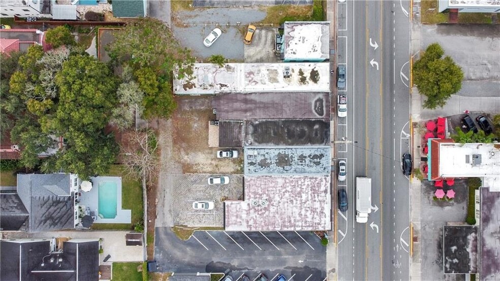 More Photos Of 1313 Edgewater Dr, Orlando Storefront For Lease