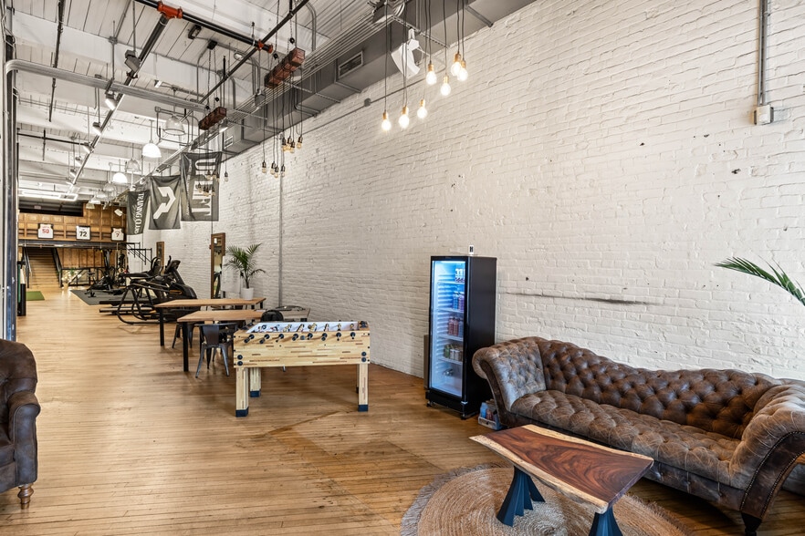 More Photos Of 317 E Water St, Charlottesville Office For Sale