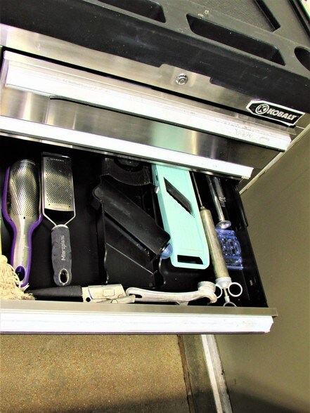 More Photos Of 6931 Gravois Ave, Saint Louis Restaurant For Lease