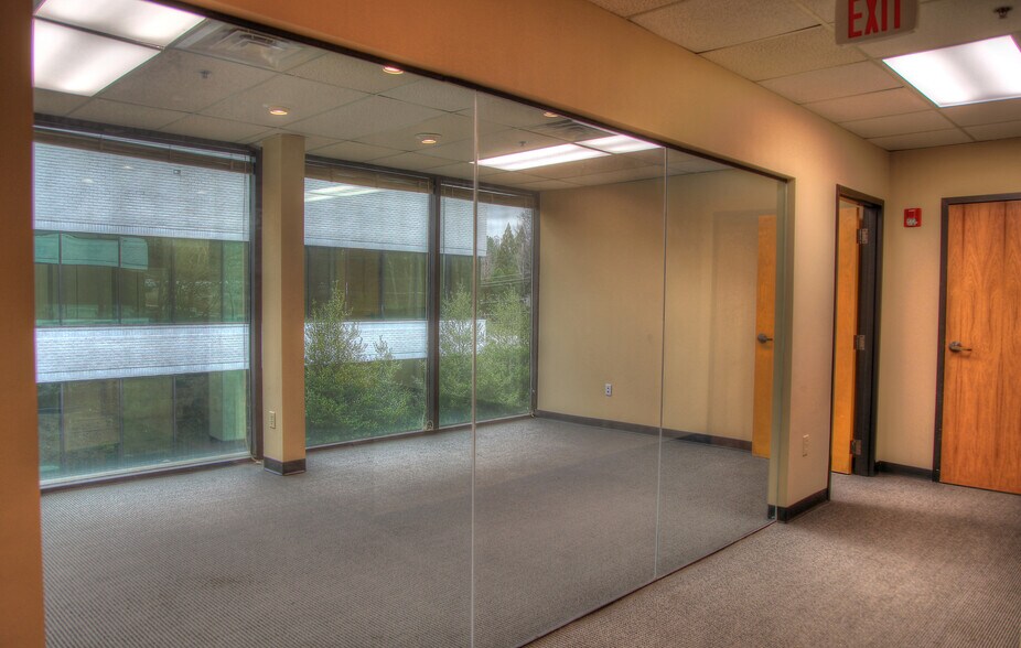 More Photos Of 1301 Hightower Trl, Atlanta Unknown For Lease