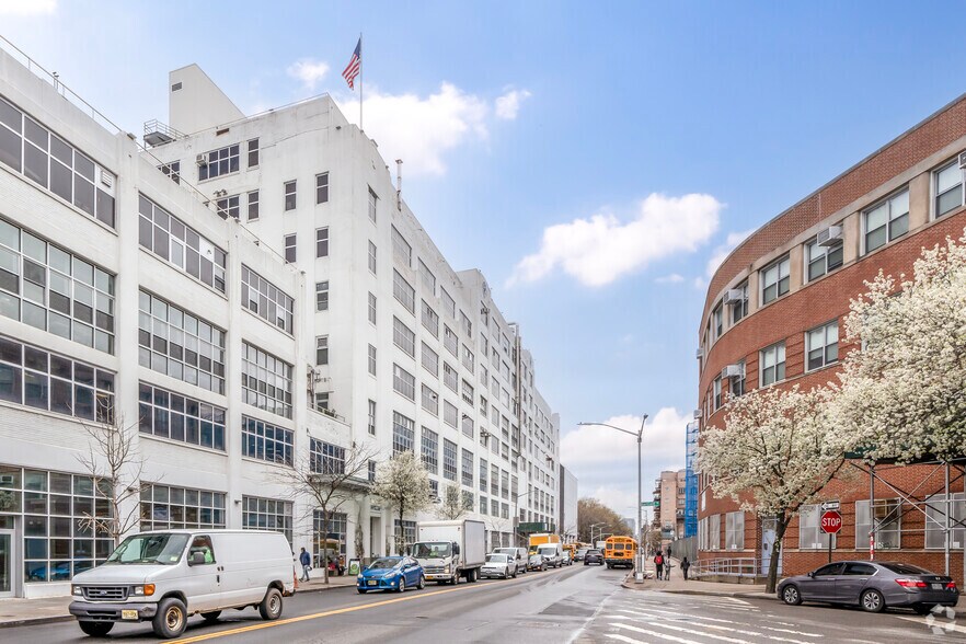 More Photos Of 630 Flushing Ave, Brooklyn Light Manufacturing For Lease