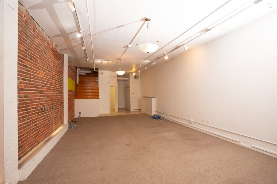 More Photos Of 222 Church St, Philadelphia Storefront Retail Office For Lease