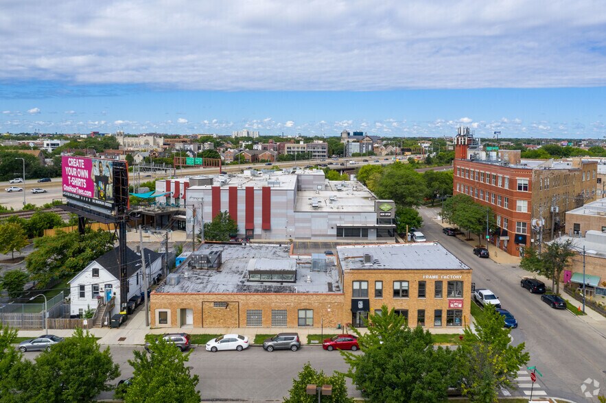 More Photos Of 1809 W Webster Ave, Chicago General Retail For Sale